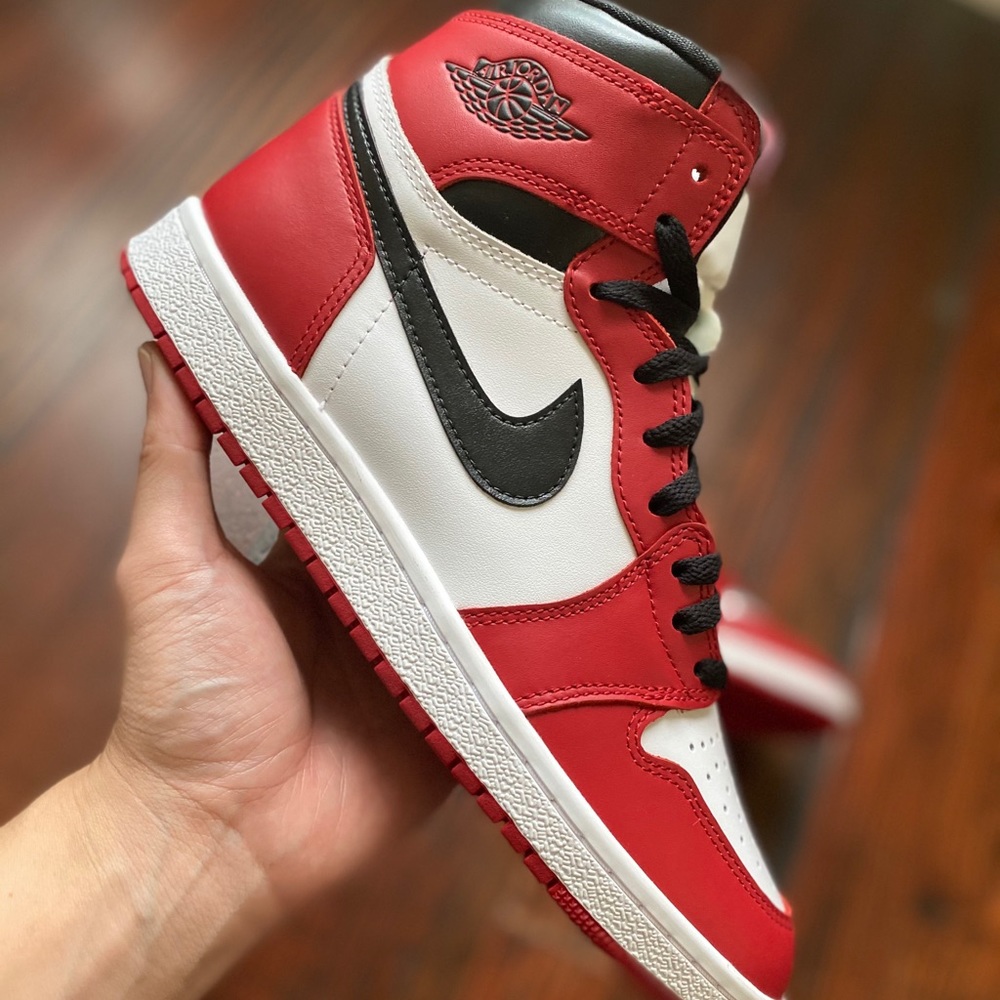 Nike Air Jordan 1 Custom Chicago sz 8.5